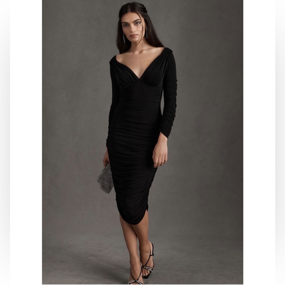 Norma Kamali Tara Long-Sleeve Deep-V Ruched MIDI Dress